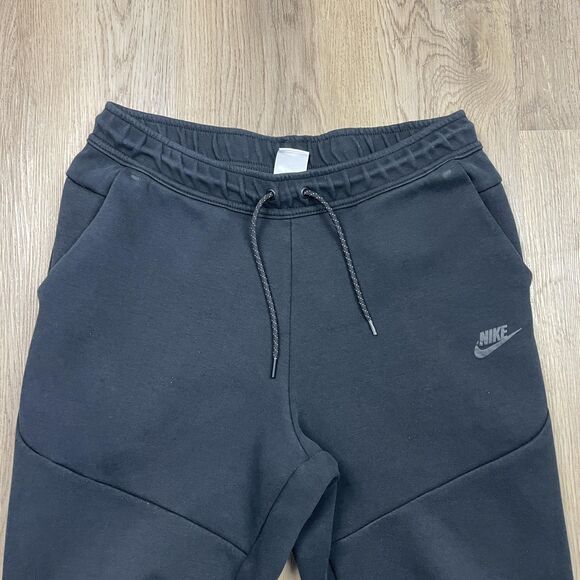 Nike Tech Fleece Jogger Pants Mens Large Black Tapered Cuffed Zip Pocket Swoosh - Picture 2 of 12